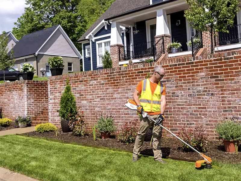Stihl FSA 86 R w/o Battery & Charger in Mio, Michigan - Photo 3