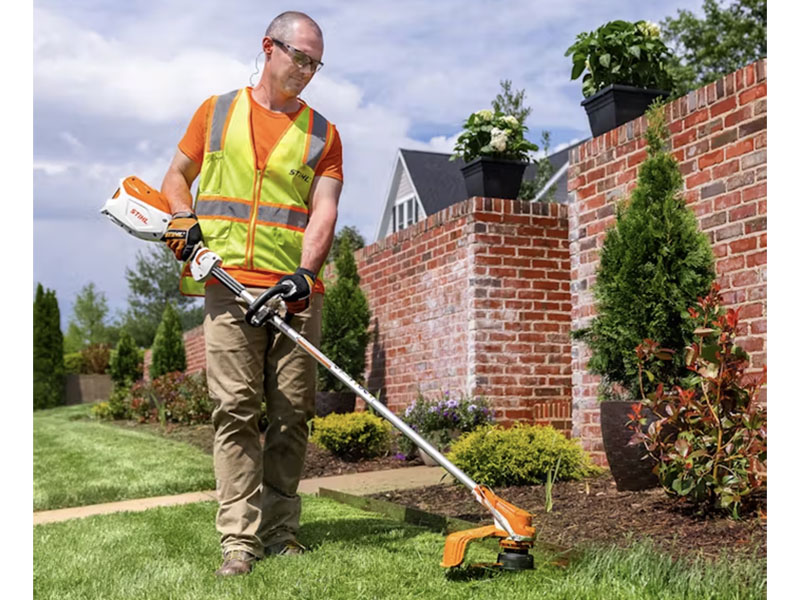 Stihl FSA 86 R w/ AP 200 Battery & AL 301 Charger in Calmar, Iowa - Photo 5