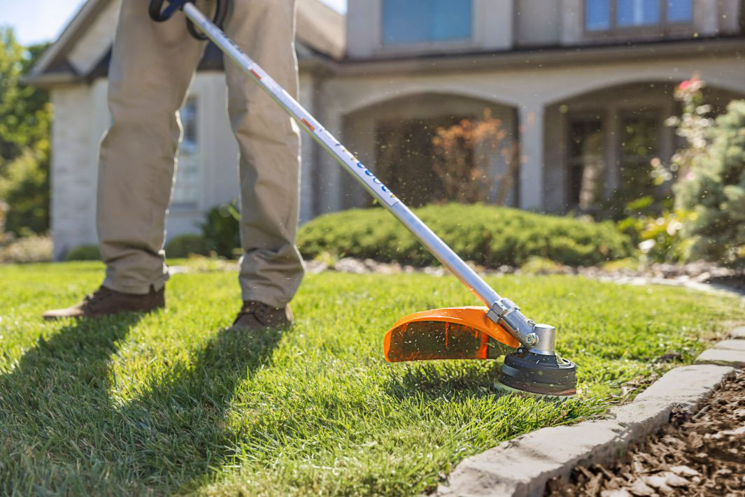 Stihl FS 111 R in Stratford, Wisconsin - Photo 3