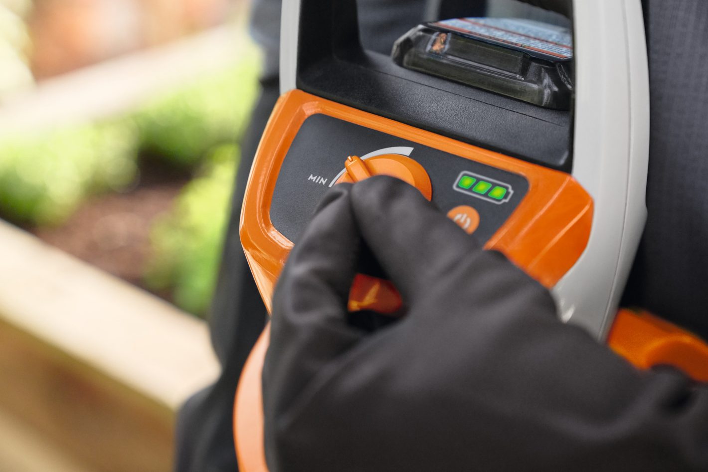 Stihl SGA 30 Set in Stratford, Wisconsin - Photo 2