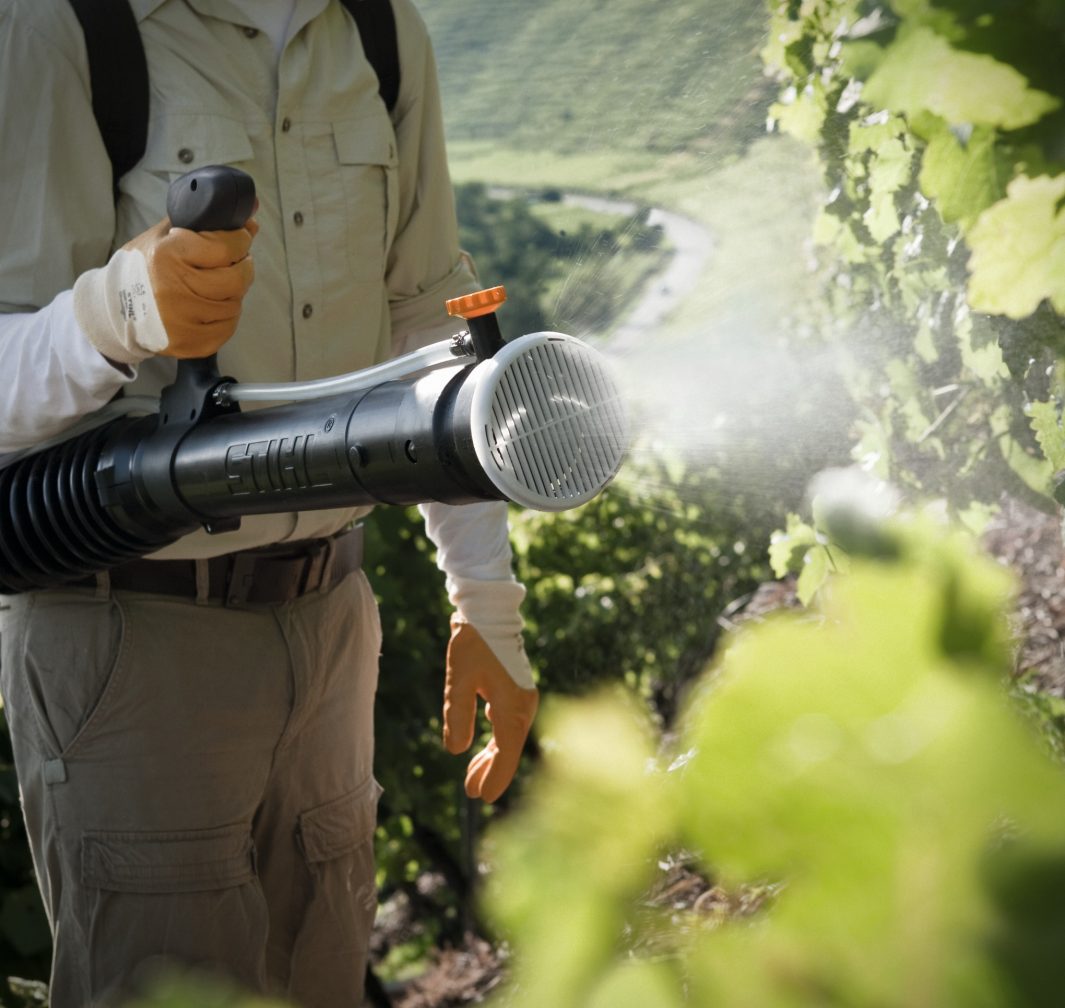 Stihl SR 430 in Stratford, Wisconsin - Photo 4