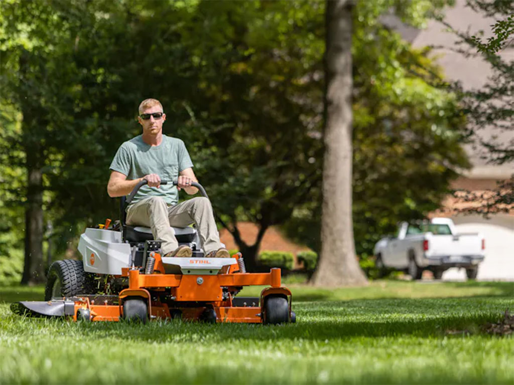 2024 Stihl RZ 261 61 in. Briggs & Stratton 25 hp in Calmar, Iowa - Photo 5