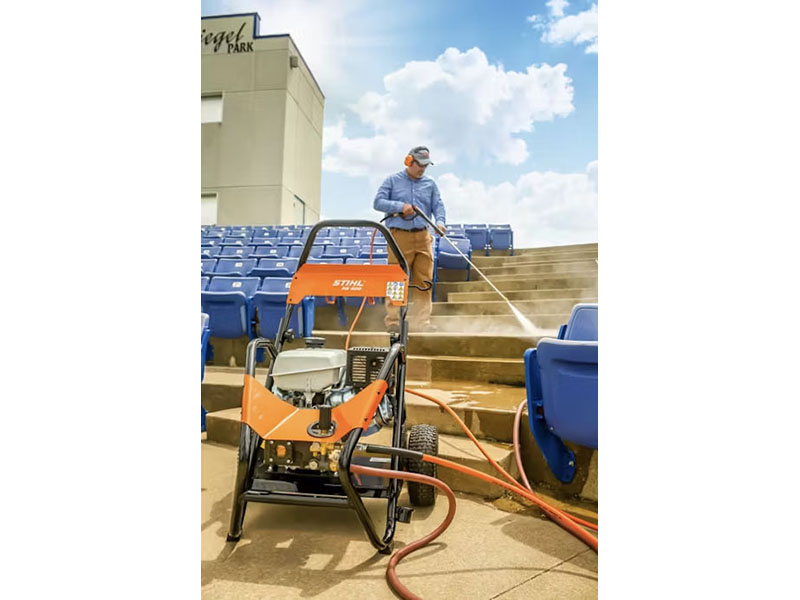 2025 Stihl RB 800 in Calmar, Iowa - Photo 2