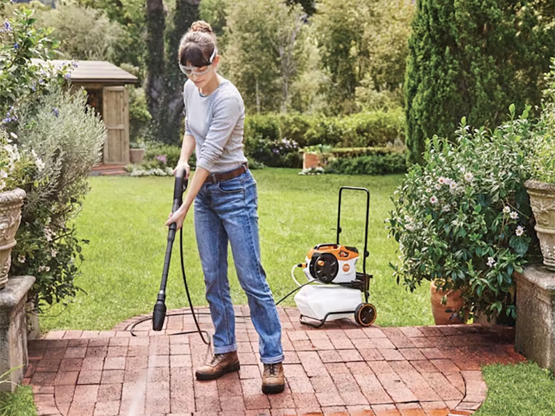 2025 Stihl REA 100 PLUS w/ AP 300 S Battery & AL 301 Charger in Calmar, Iowa - Photo 3