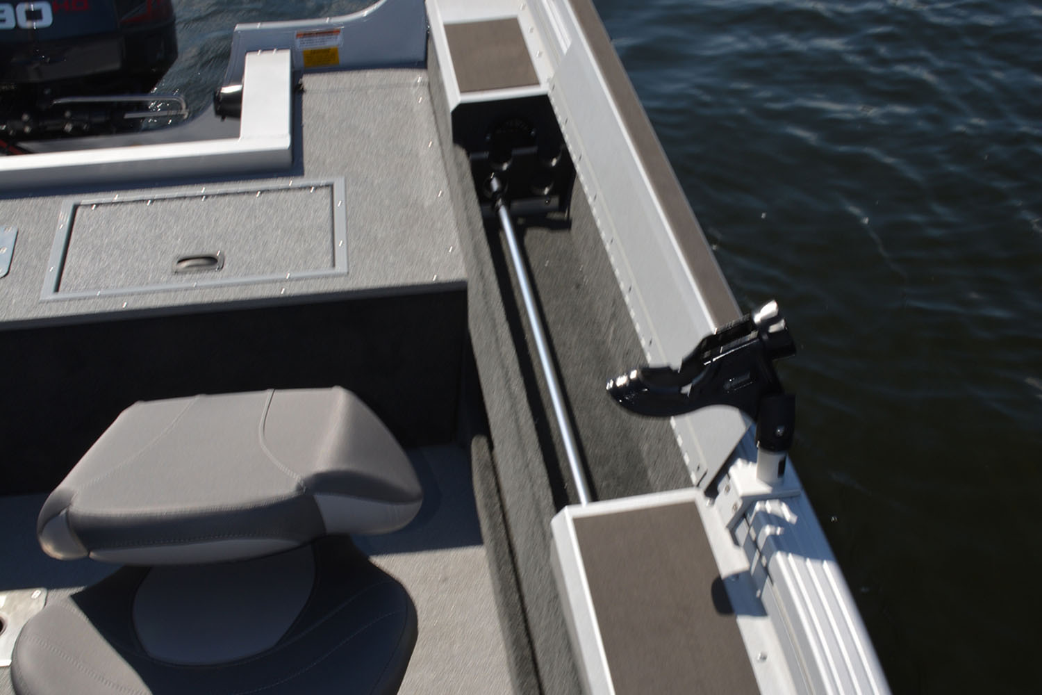 2025 Smoker Craft Pro Angler XL 161 in Saint Cloud, Minnesota - Photo 7