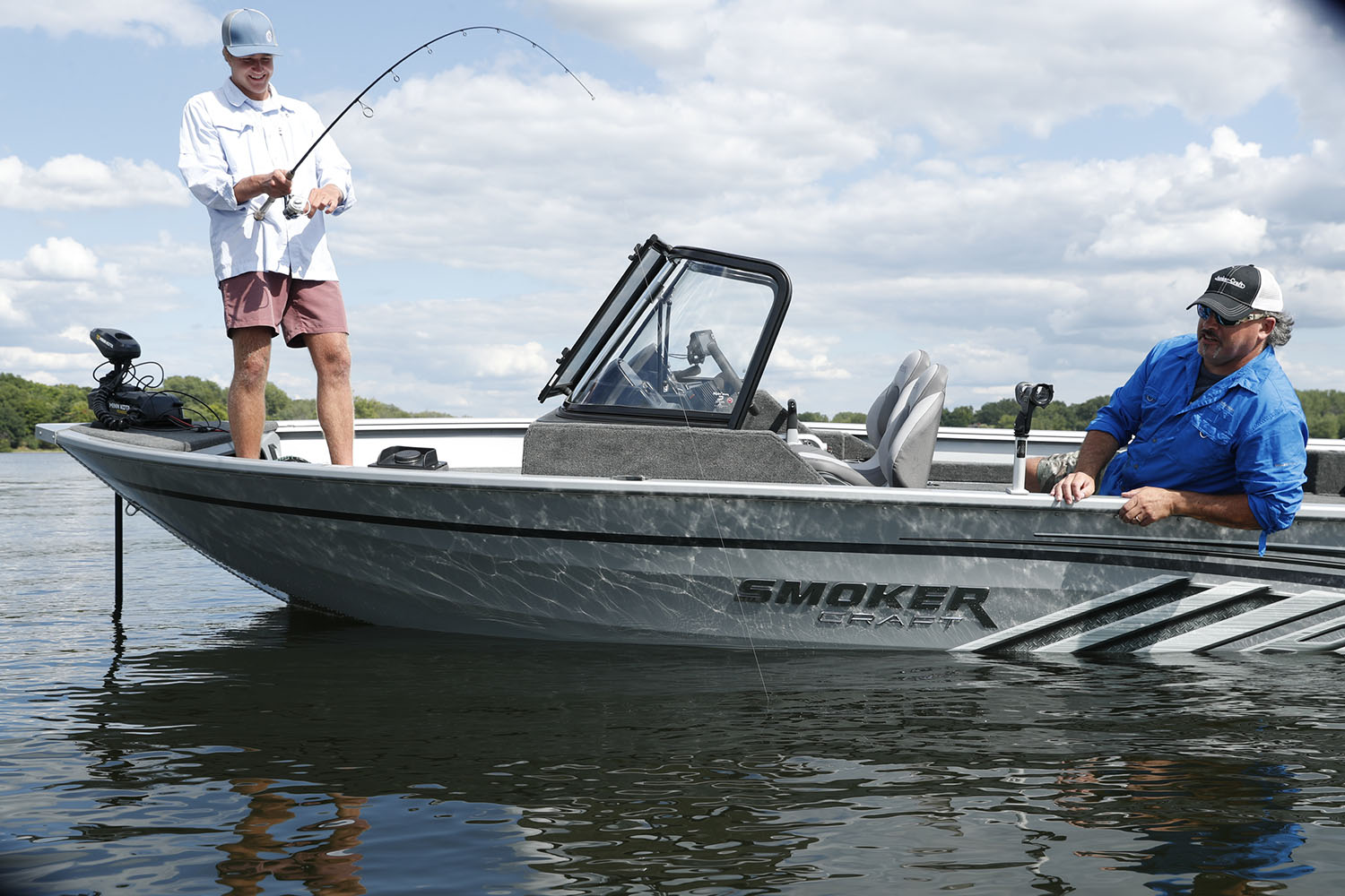 2025 Smoker Craft Excursion 176 DC in Saint Cloud, Minnesota - Photo 9