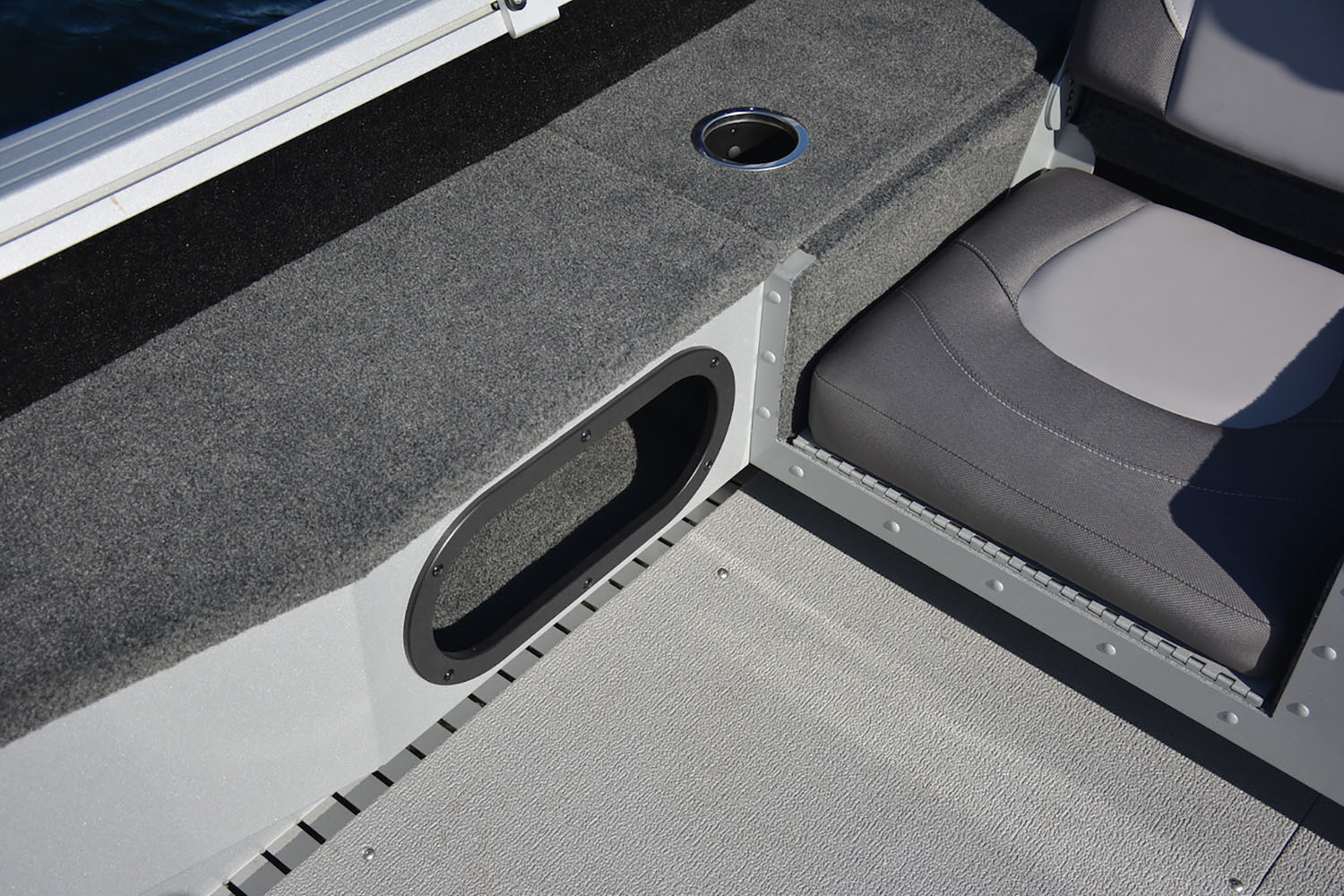 2025 Smoker Craft Adventurer 188 DC in Saint Cloud, Minnesota - Photo 11