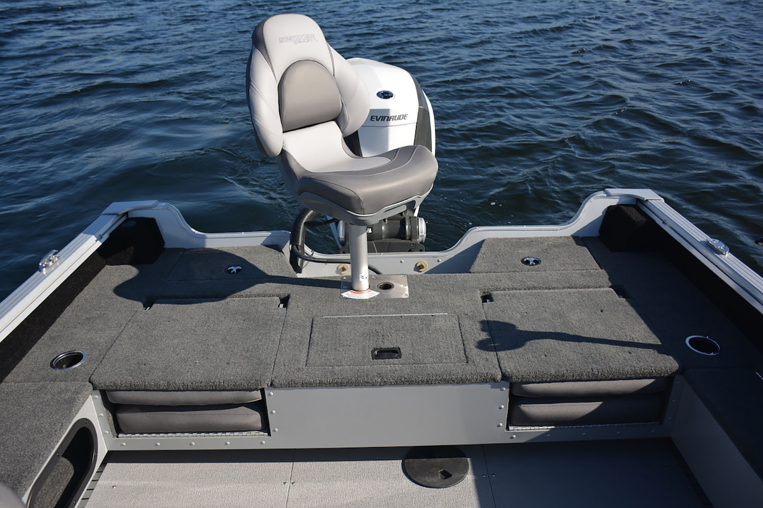 2025 Smoker Craft Adventurer 188 DC in Saint Cloud, Minnesota - Photo 9