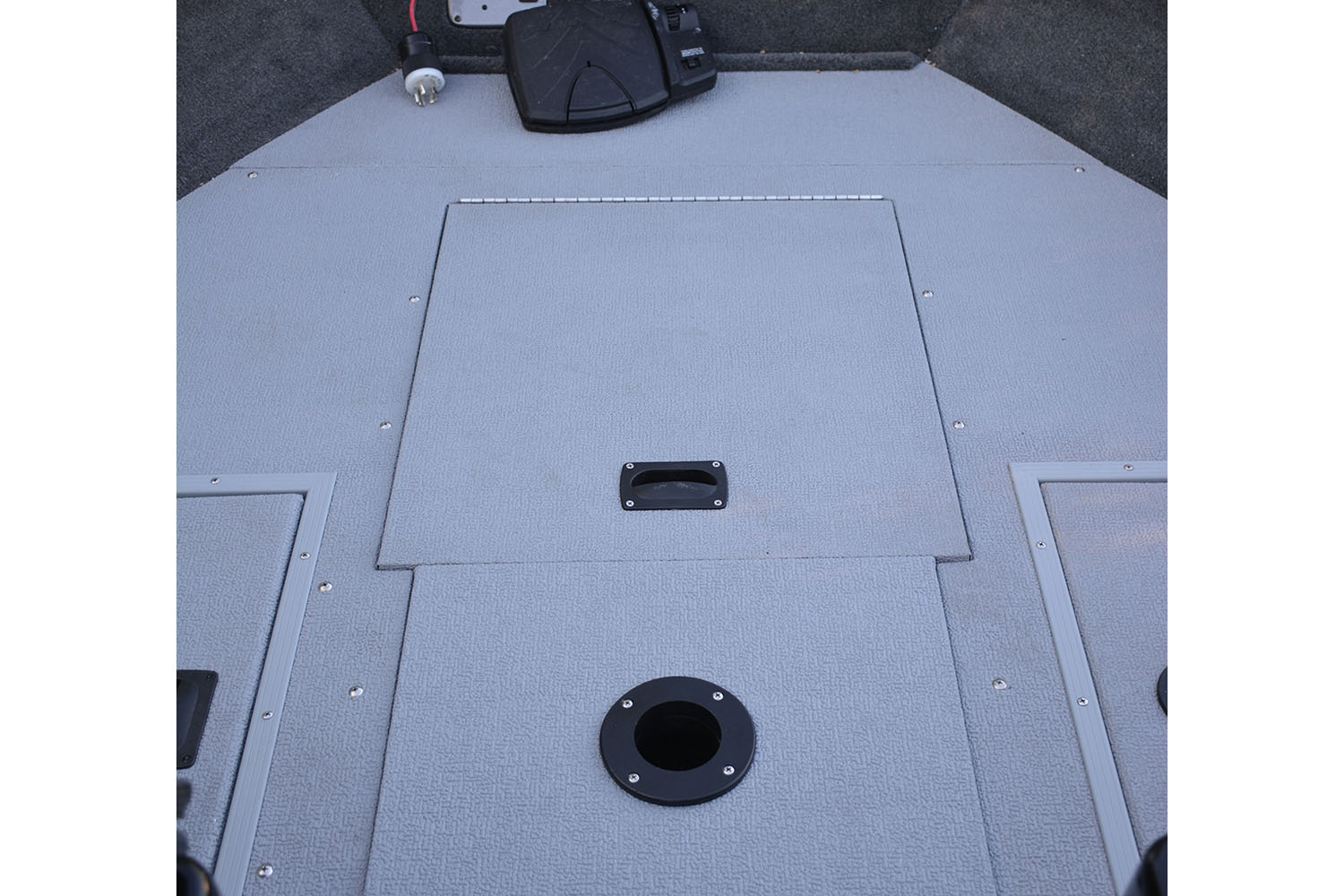 2025 Smoker Craft Ultima 172 in Saint Cloud, Minnesota - Photo 4