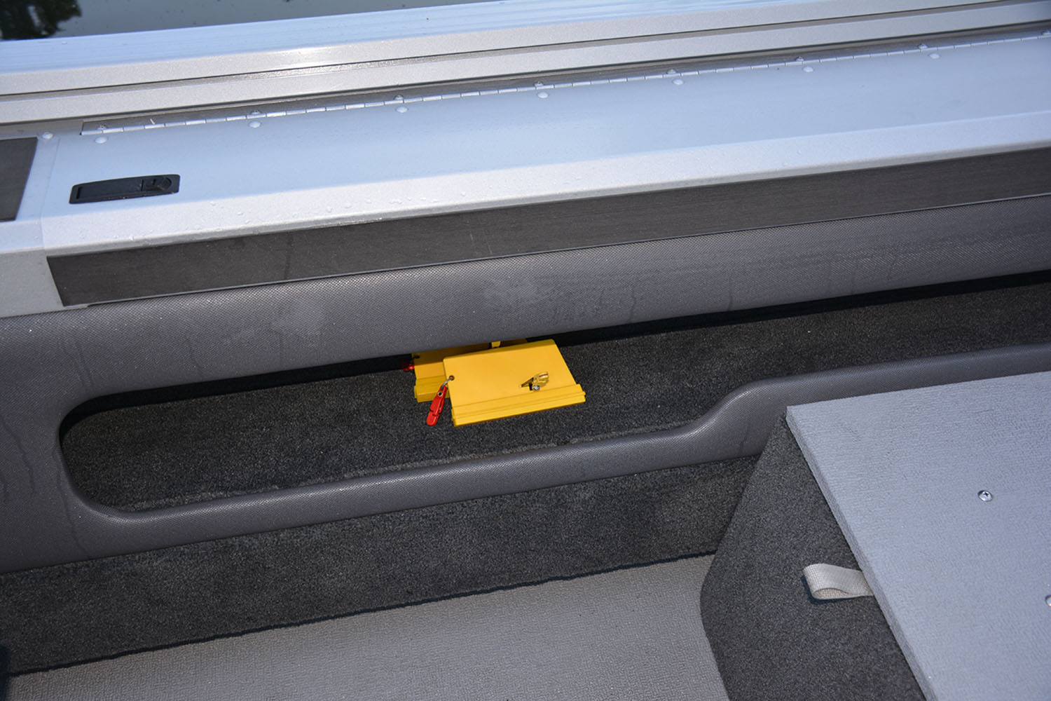 2025 Smoker Craft Ultima 182 in Saint Cloud, Minnesota - Photo 7