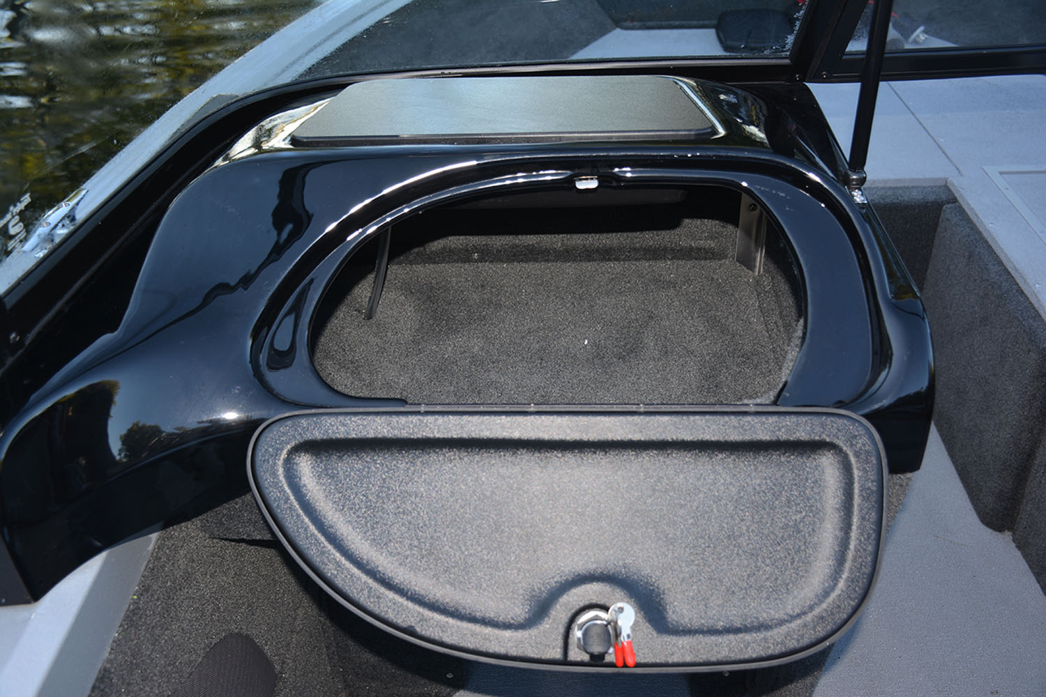 2025 Smoker Craft Ultima 182 in Saint Cloud, Minnesota - Photo 9