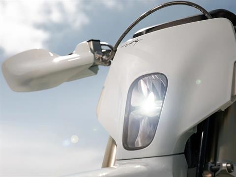 2026 Stark VARG EX Alpha 80 hp in Mesa, Arizona - Photo 2