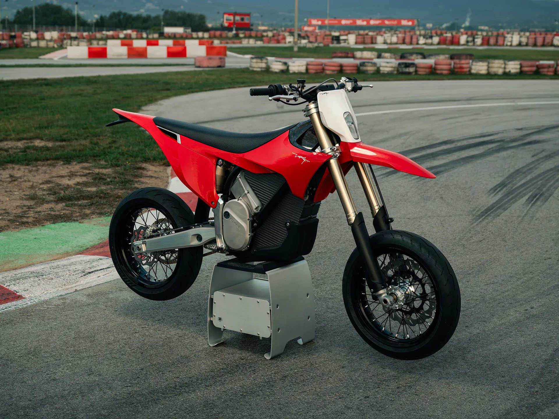 2026 Stark VARG SM 60 hp in Mesa, Arizona - Photo 3