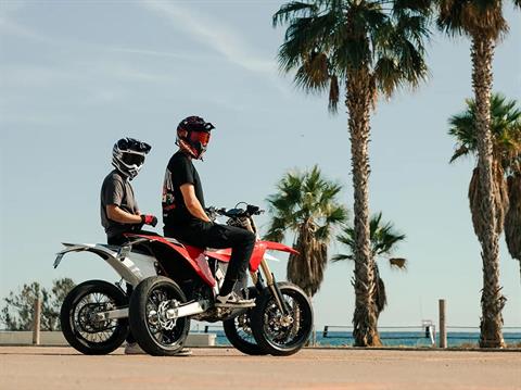 2026 Stark VARG SM Alpha 80 hp in Mesa, Arizona - Photo 14