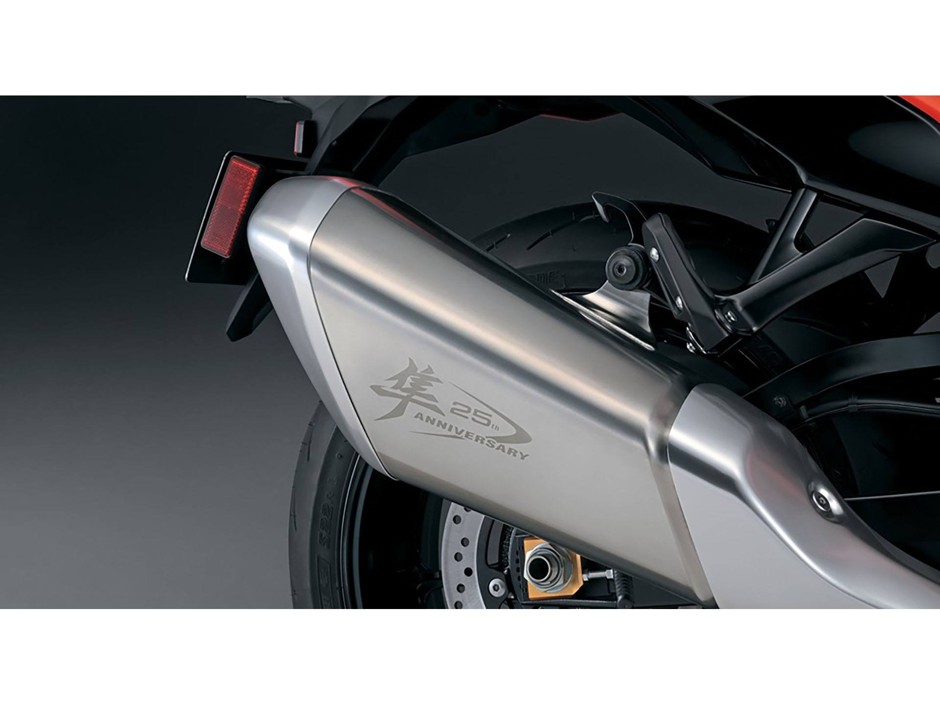 2024 Suzuki Hayabusa 25th Anniversary Edition in West Bridgewater, Massachusetts - Photo 9