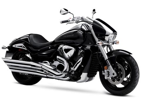 2025 Suzuki Boulevard M109R in Marietta, Ohio - Photo 2