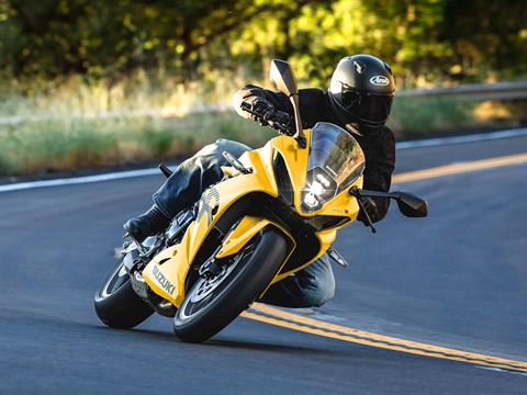 2025 Suzuki GSX-8R in West Bridgewater, Massachusetts - Photo 9
