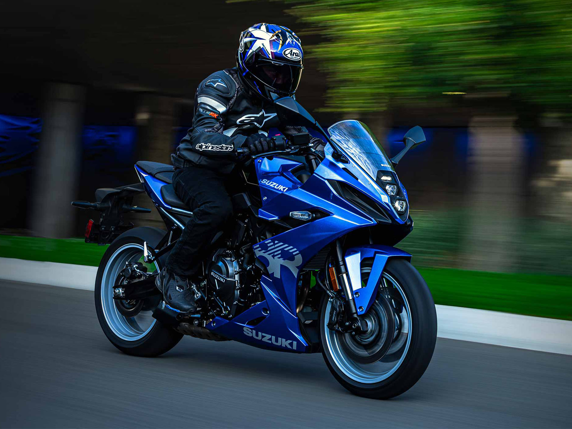 2025 Suzuki GSX-8R in West Bridgewater, Massachusetts - Photo 13