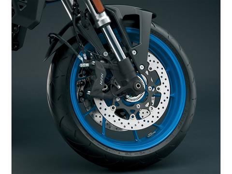 2025 Suzuki GSX-8S in West Bridgewater, Massachusetts - Photo 3