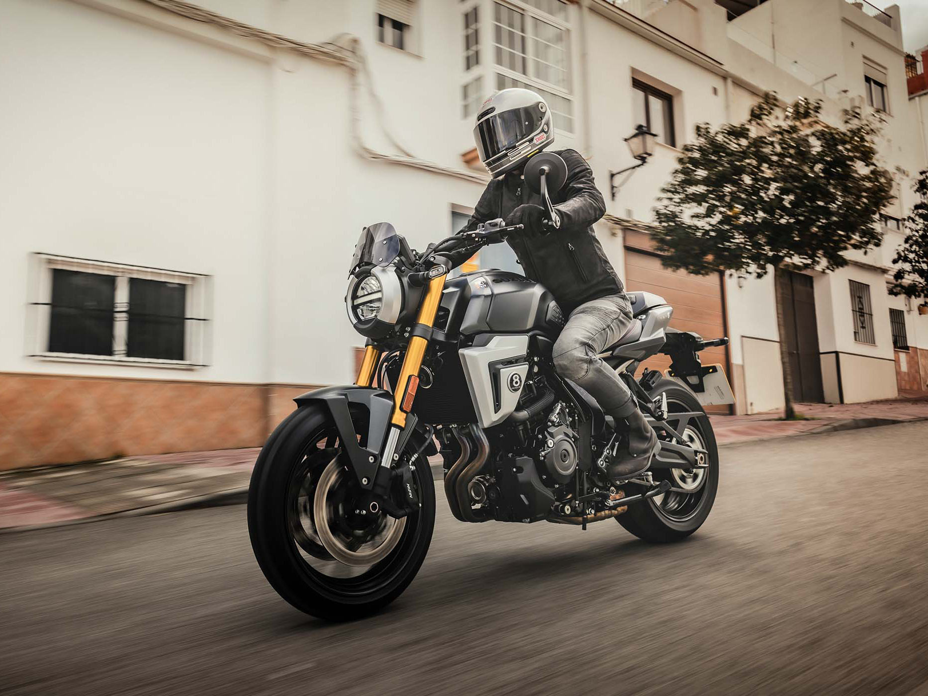 2026 Suzuki GSX-8T in Pine Bluff, Arkansas - Photo 9
