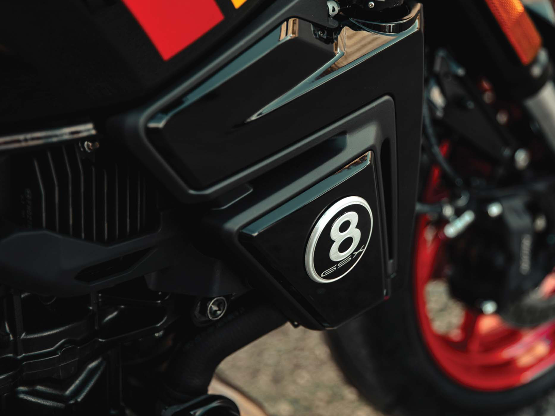 2026 Suzuki GSX-8TT in Pine Bluff, Arkansas - Photo 8