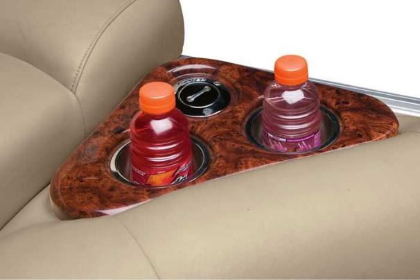 A drink holder is never far away. - Photo 17
