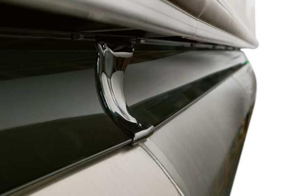The M-brackets help support the deck and also enhance the external styling. - Photo 8
