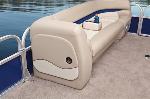 2012 Sun Tracker Party Barge 24 DLX XP3 in Topeka, Kansas - Photo 15