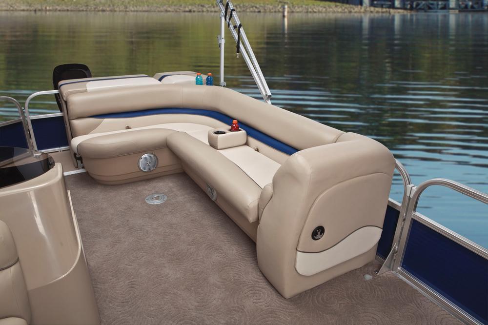 2012 Sun Tracker Party Barge 24 DLX XP3 in Topeka, Kansas - Photo 39