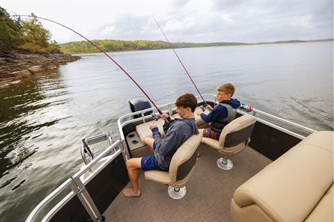 2024 Sun Tracker Fishin' Barge 22 DLX in Topeka, Kansas - Photo 19