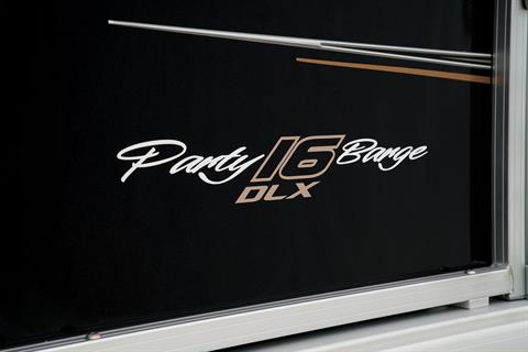 2024 Sun Tracker Party Barge 16 DLX in Topeka, Kansas - Photo 11