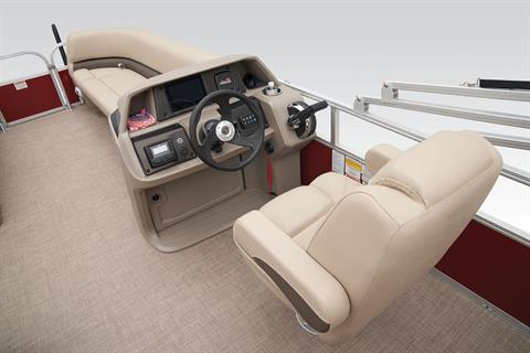 2024 Sun Tracker Party Barge 18 DLX in Topeka, Kansas - Photo 8