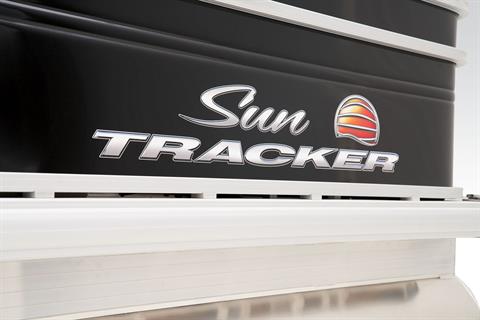 2024 Sun Tracker SportFish 22 DLX in Topeka, Kansas - Photo 5
