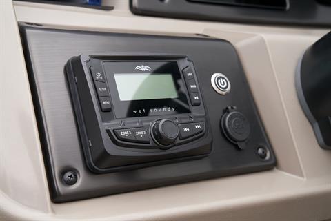 2025 Sun Tracker Fishin' Barge 20 DLX in Topeka, Kansas - Photo 13