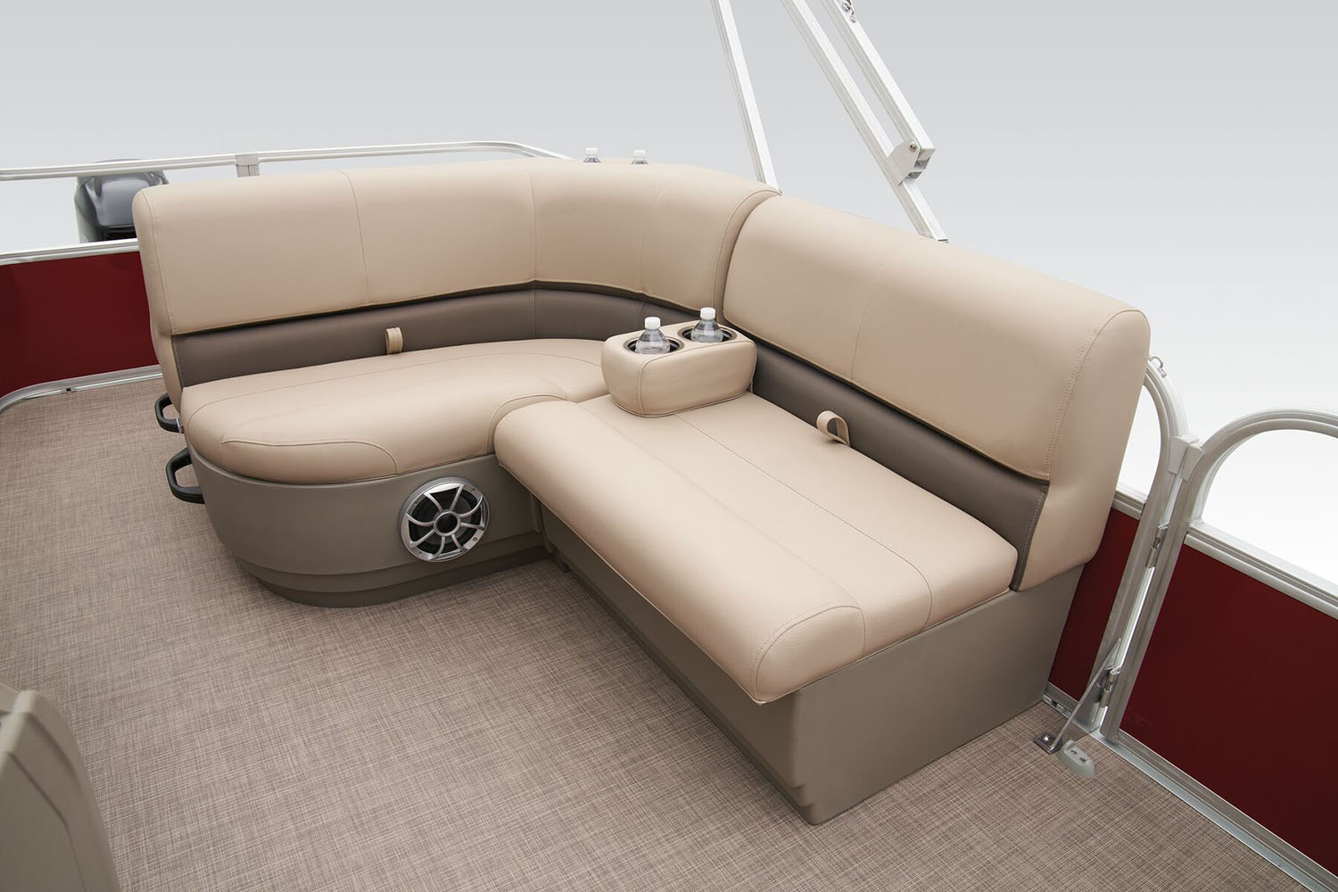 2025 Sun Tracker Party Barge 18 DLX in Topeka, Kansas - Photo 16