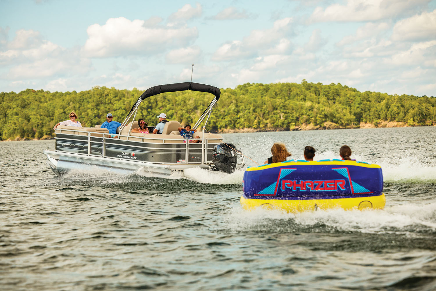2025 Sun Tracker Party Barge 24 DLX in Topeka, Kansas - Photo 20