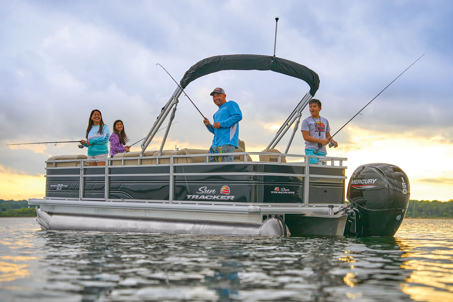 2025 Sun Tracker SportFish 22 DLX in Topeka, Kansas - Photo 20