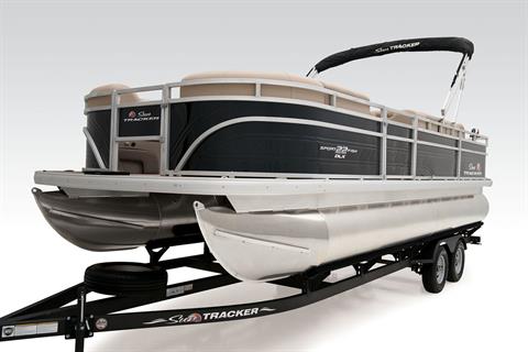 2025 Sun Tracker SportFish 22 DLX in Topeka, Kansas - Photo 5