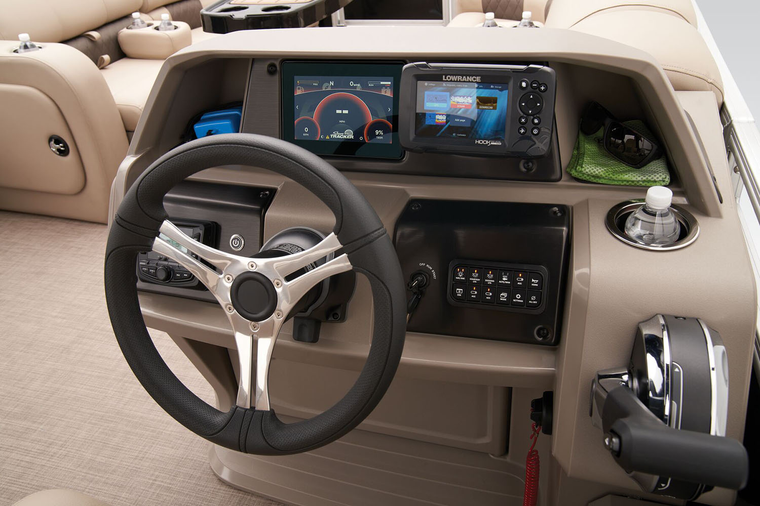2025 Sun Tracker SportFish 22 DLX in Topeka, Kansas - Photo 12