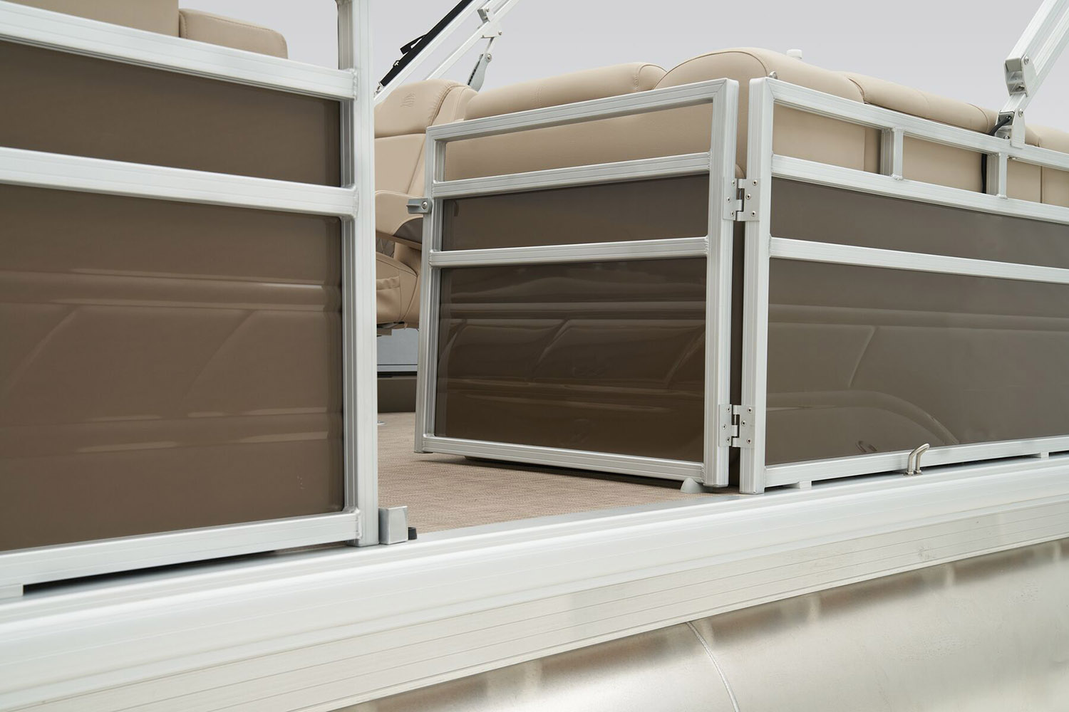2025 Sun Tracker SportFish 22 XP3 in Topeka, Kansas - Photo 17
