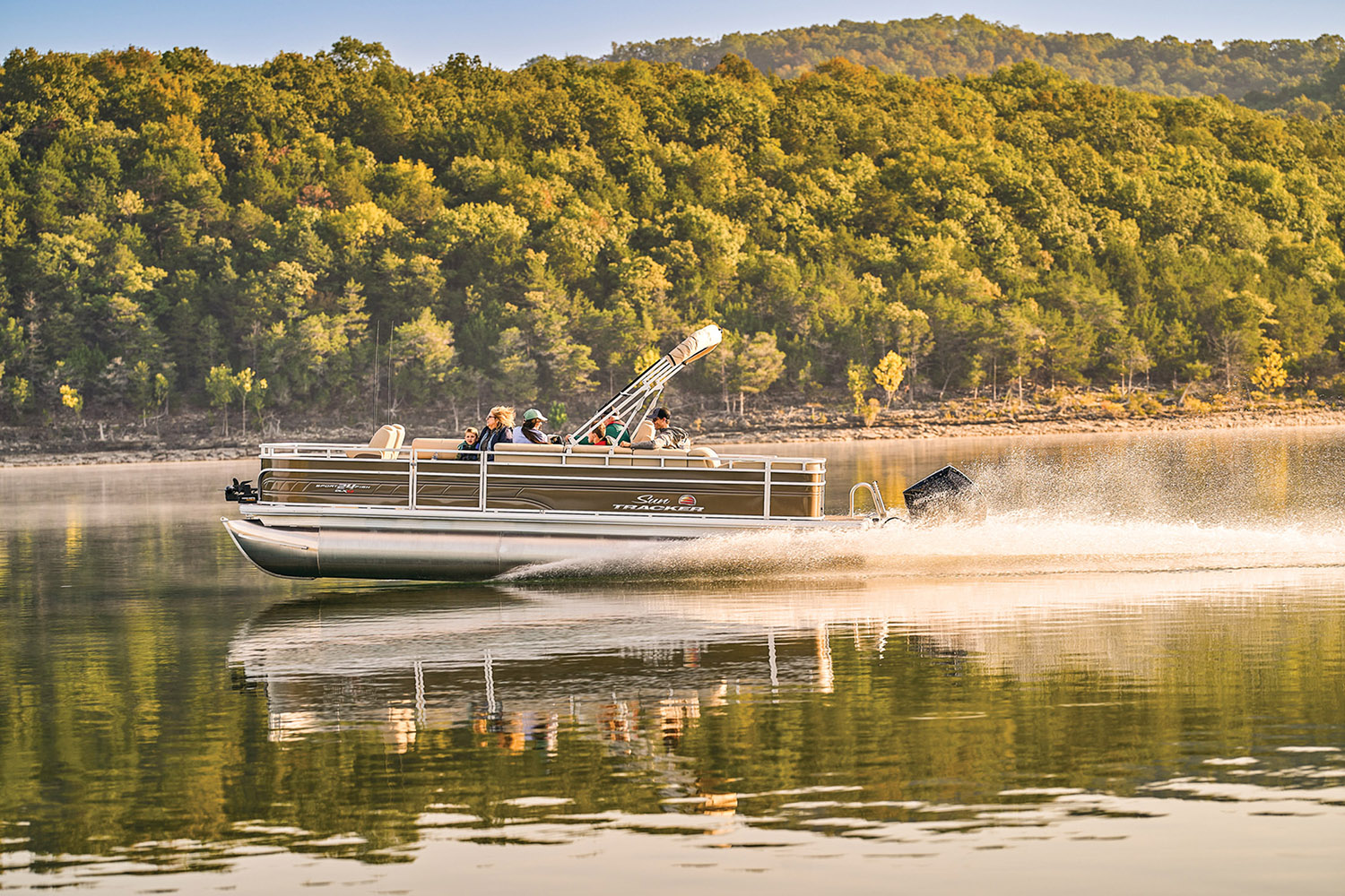 2025 Sun Tracker SportFish 24 XP3 in Topeka, Kansas - Photo 19