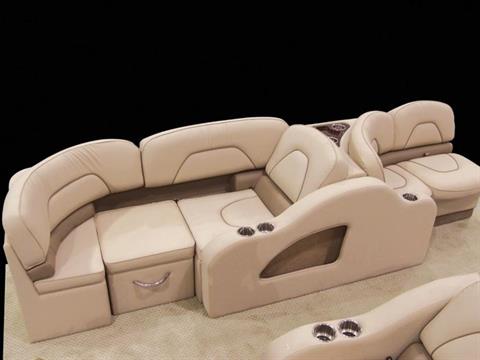 2012 Sylvan Mandalay 8523 in Paducah, Kentucky - Photo 5