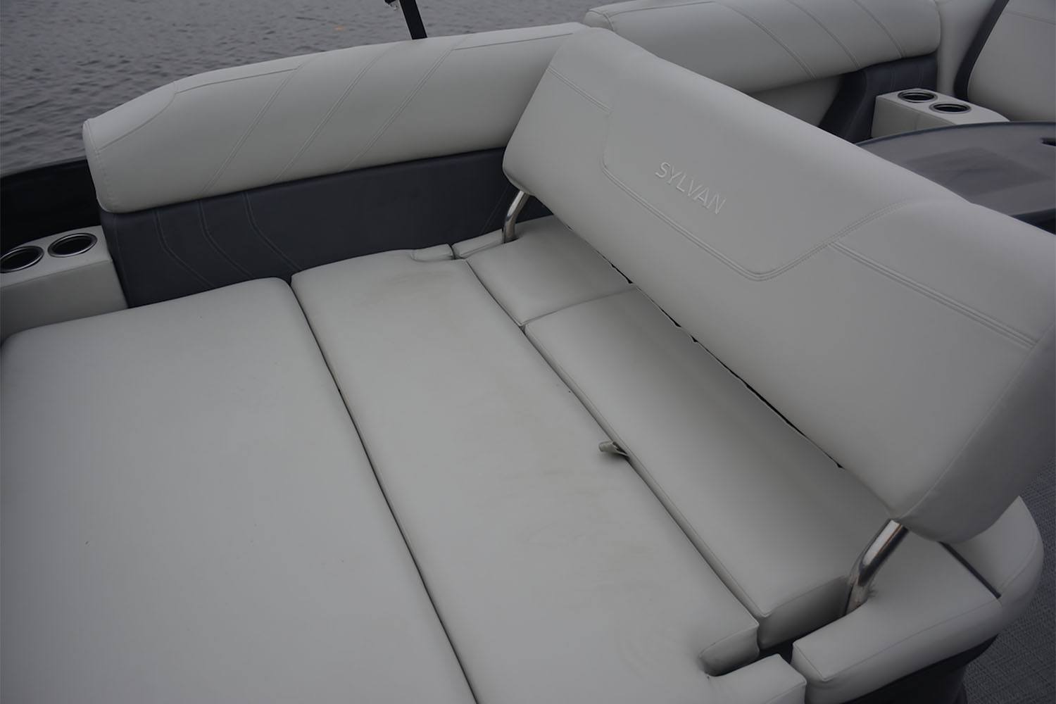 2024 Sylvan 8522 CLZ in Paducah, Kentucky - Photo 12