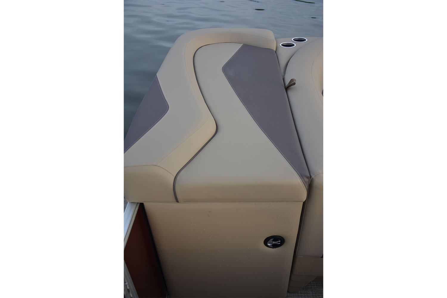 2025 Sylvan 8522 Cruise in Paducah, Kentucky - Photo 16