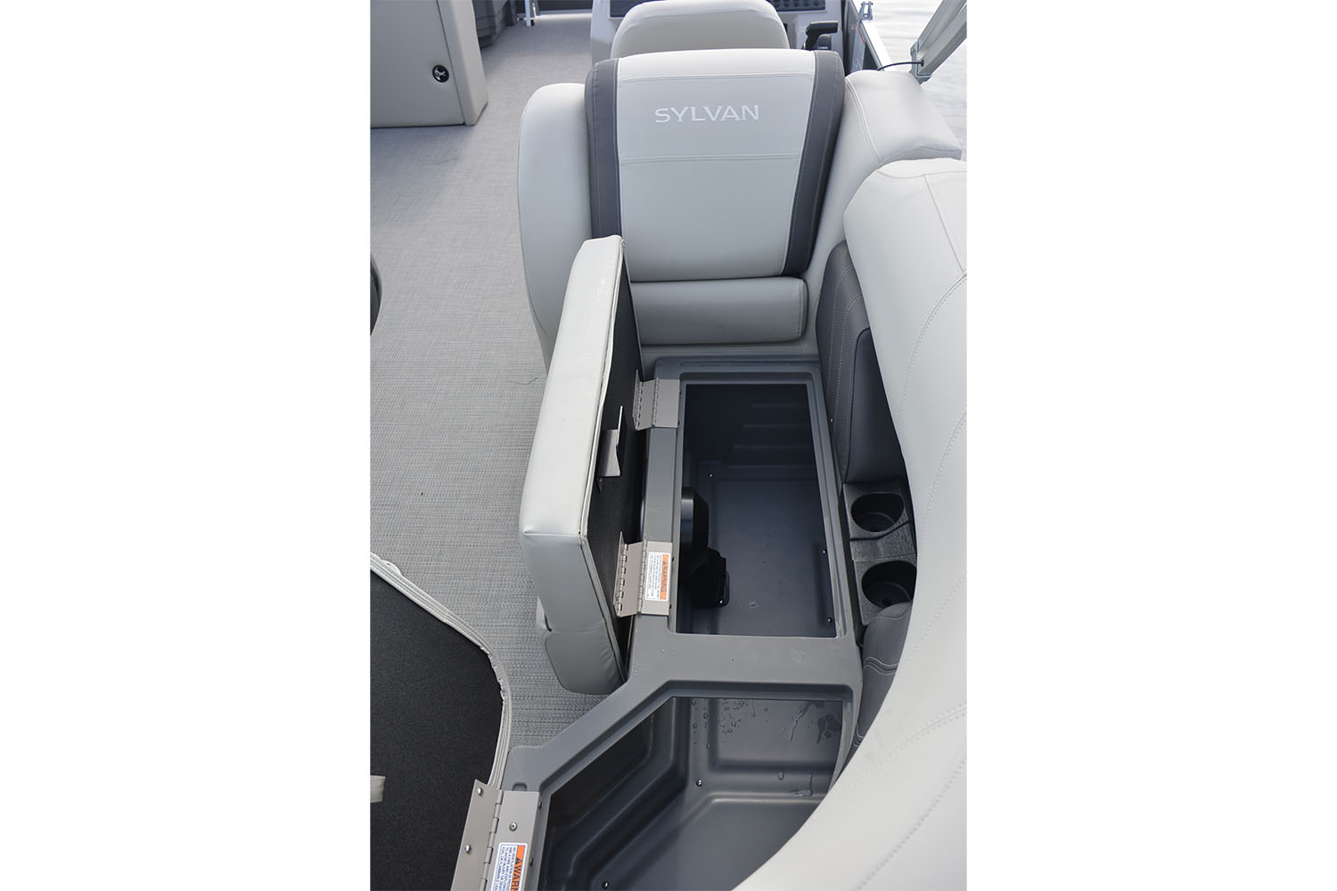 2025 Sylvan 8522 LZ in Paducah, Kentucky - Photo 12