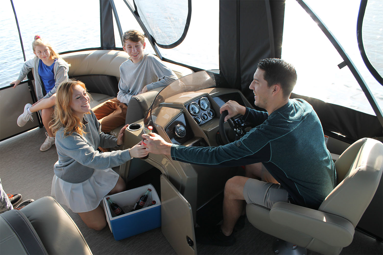 2025 Sylvan 8524 Resorter in Paducah, Kentucky - Photo 12