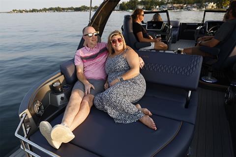 2025 Sylvan M5 CLZ DC in Paducah, Kentucky - Photo 4