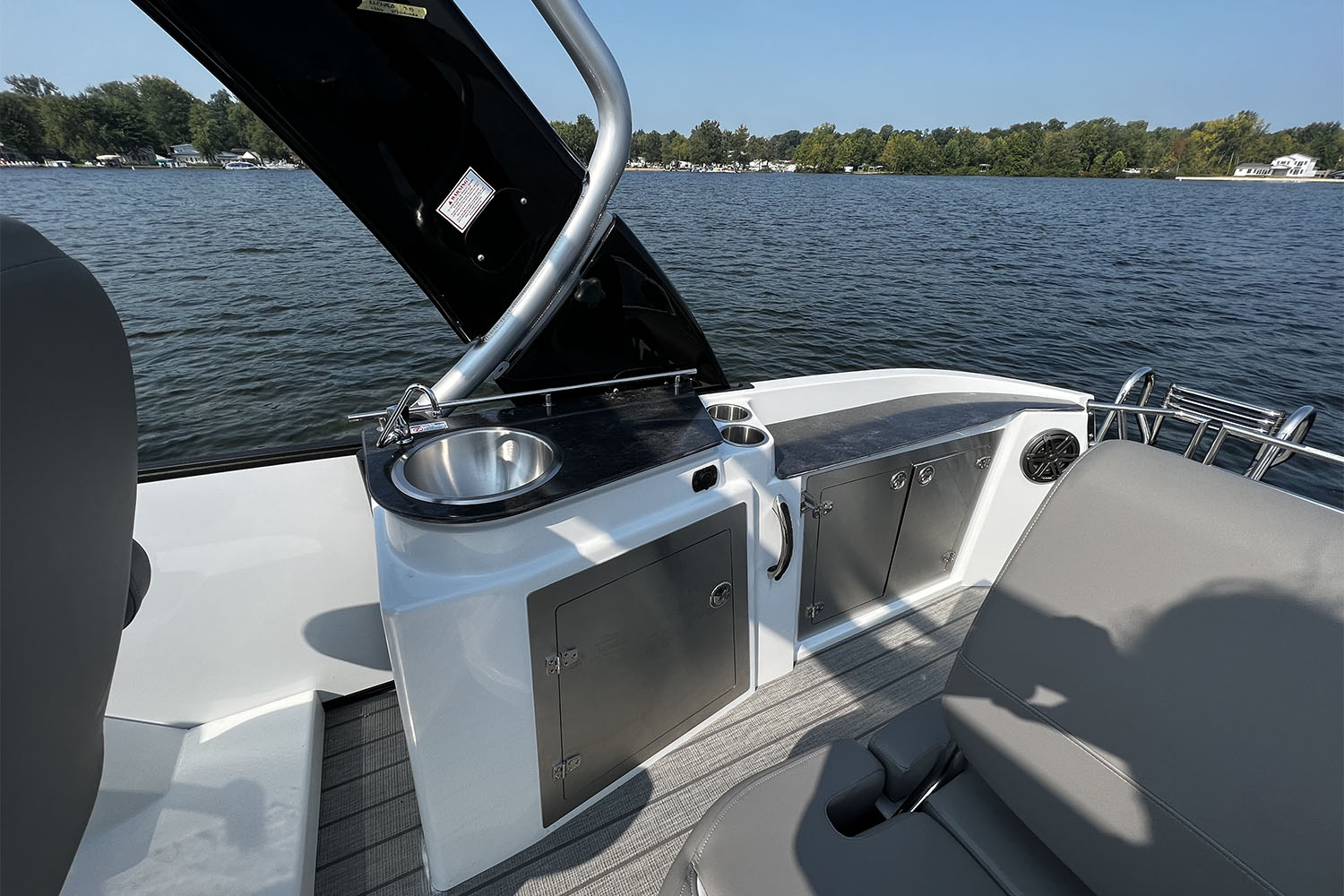 2025 Sylvan S3 DLZ DH in Paducah, Kentucky - Photo 12