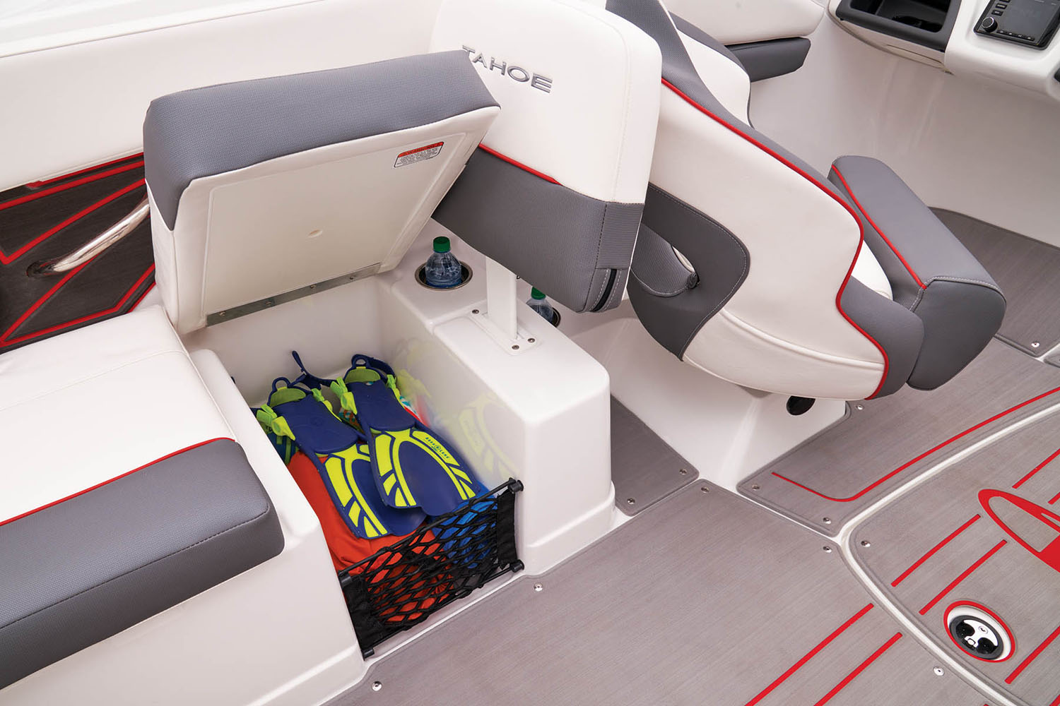 2024 Tahoe 210 S Limited in Topeka, Kansas - Photo 8