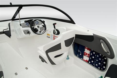 2025 Tahoe 200 S in Topeka, Kansas - Photo 13